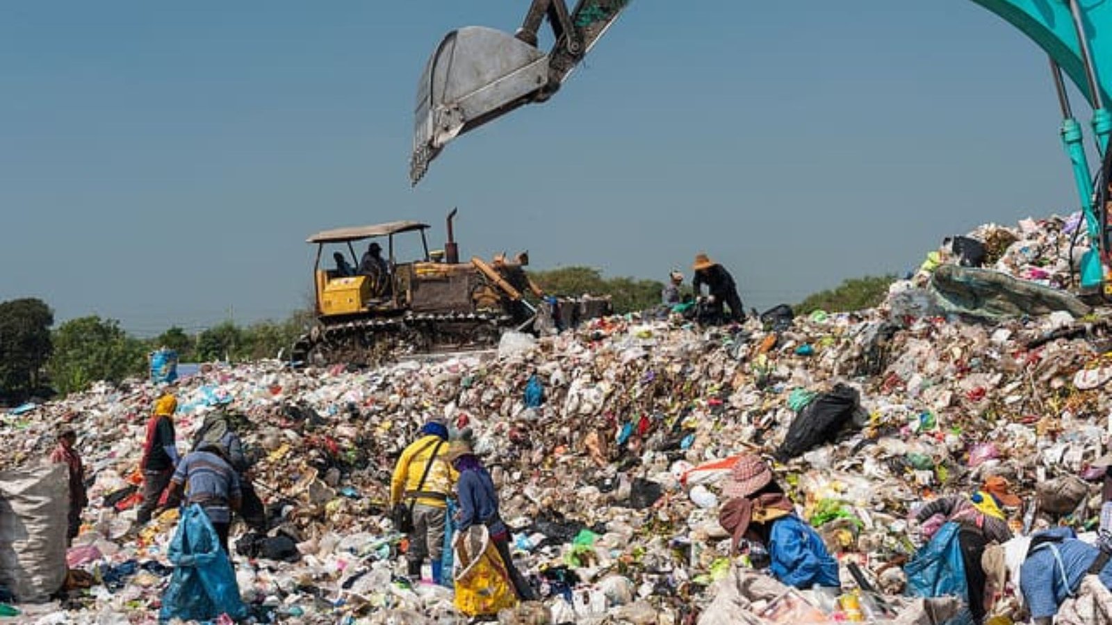 Reducing Landfill Waste in Waste Management